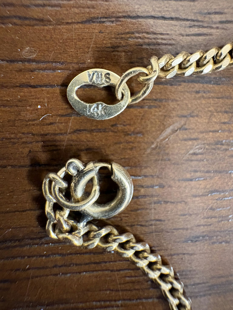 Assorted 14K Gold Jewellery - image 17 of 17