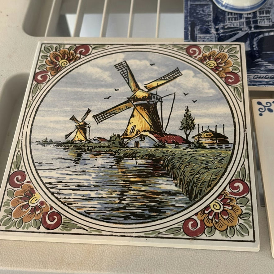 Antique Delft Stamp & Dutch Delft Style Ceramic Decor & Tiles - image 5 of 16