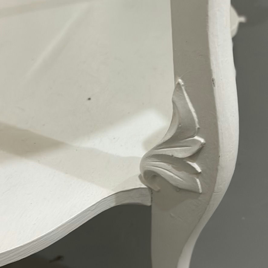 White Oval Accent Table - image 5 of 8