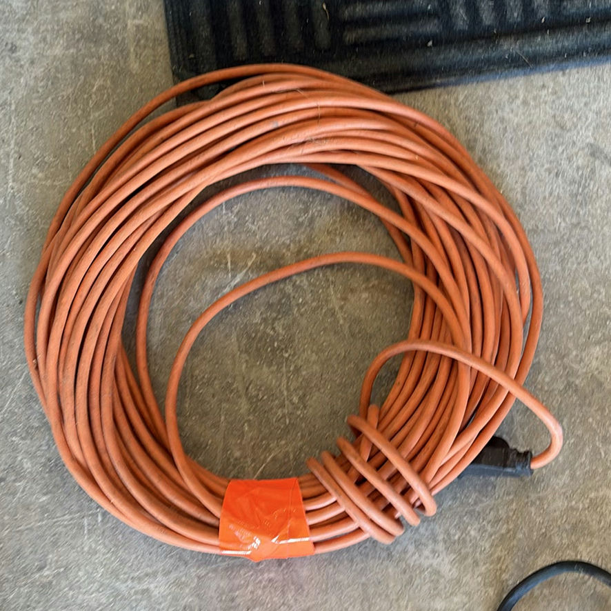 Extension Cords and Outdoor Power Strip - image 8 of 14