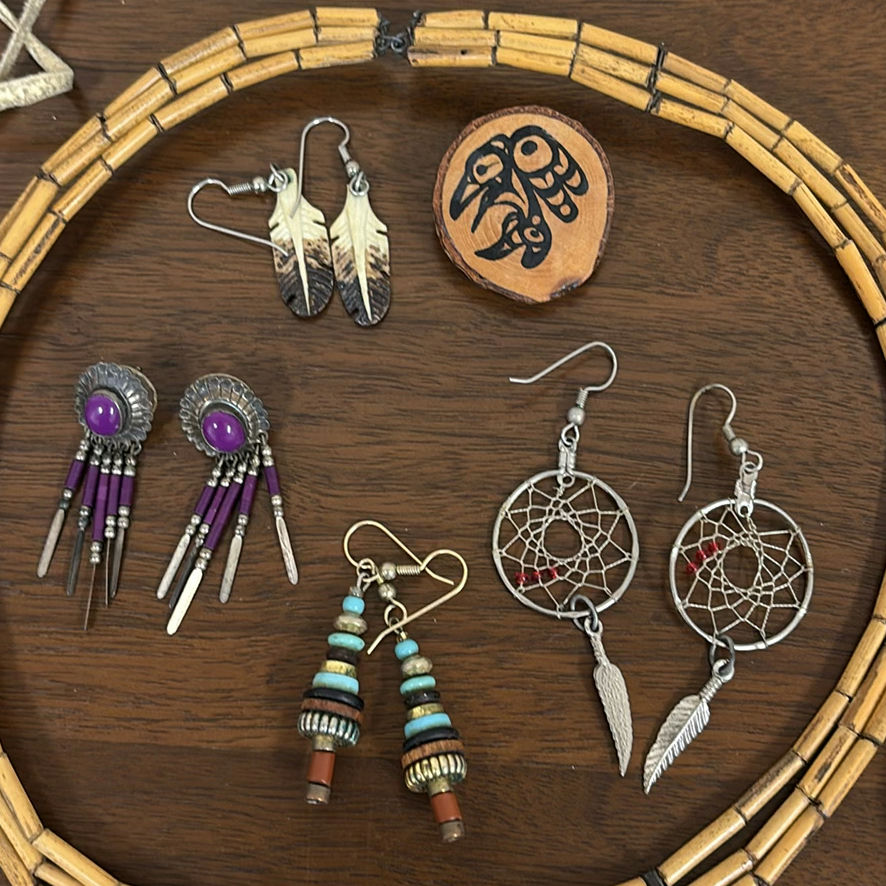 Collection of Indigenous-Style Handcrafted Decor and Accessories - image 9 of 15