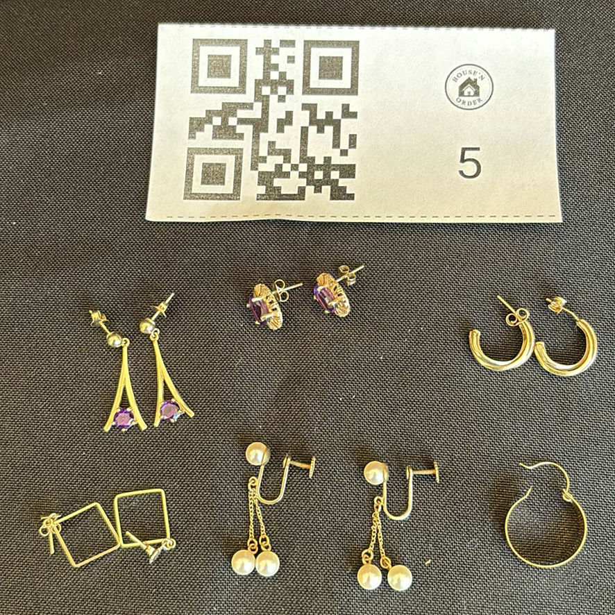 Assorted 14K Gold Jewellery - image 1 of 17