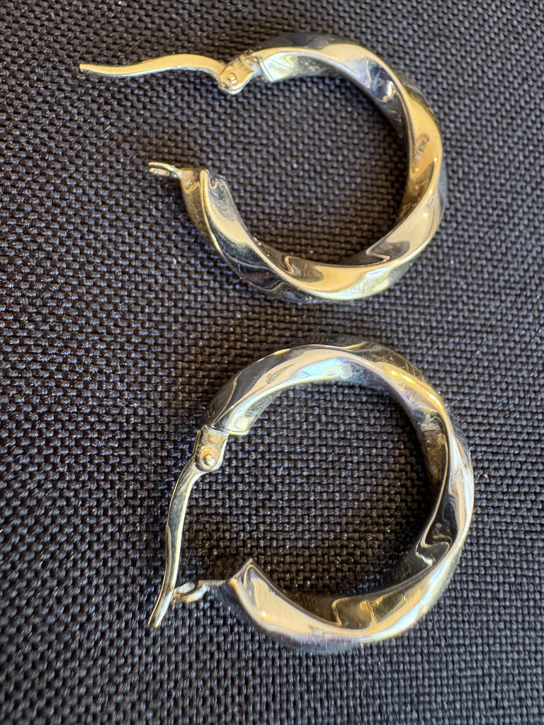 10K Gold Necklaces, Bracelet, and Hoop Earrings - image 3 of 14