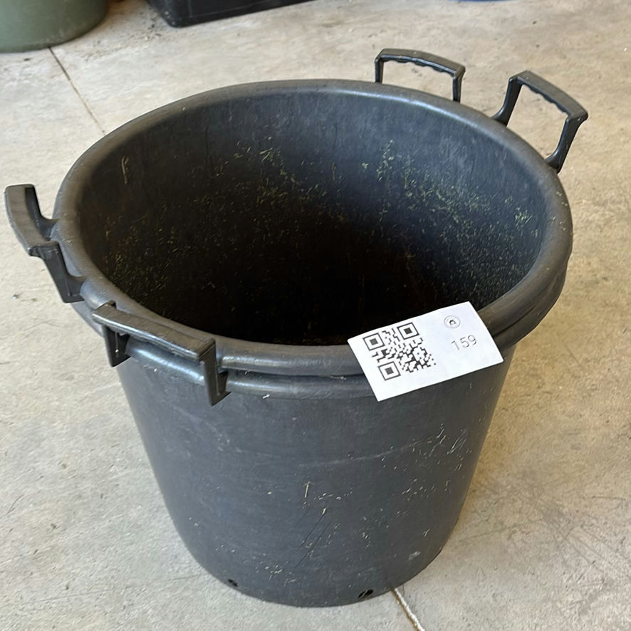 Plant Pots, Saucers, Stands, and Wire Basket - image 12 of 12