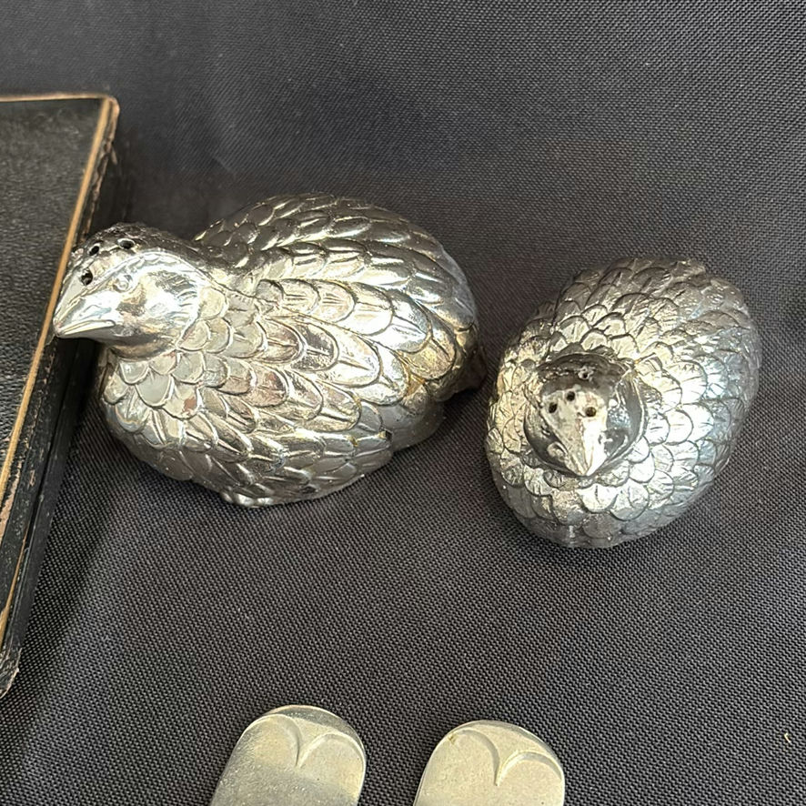 Assorted Silverplate Flatware and Serving Pieces with Spoon Set in Case - image 8 of 19