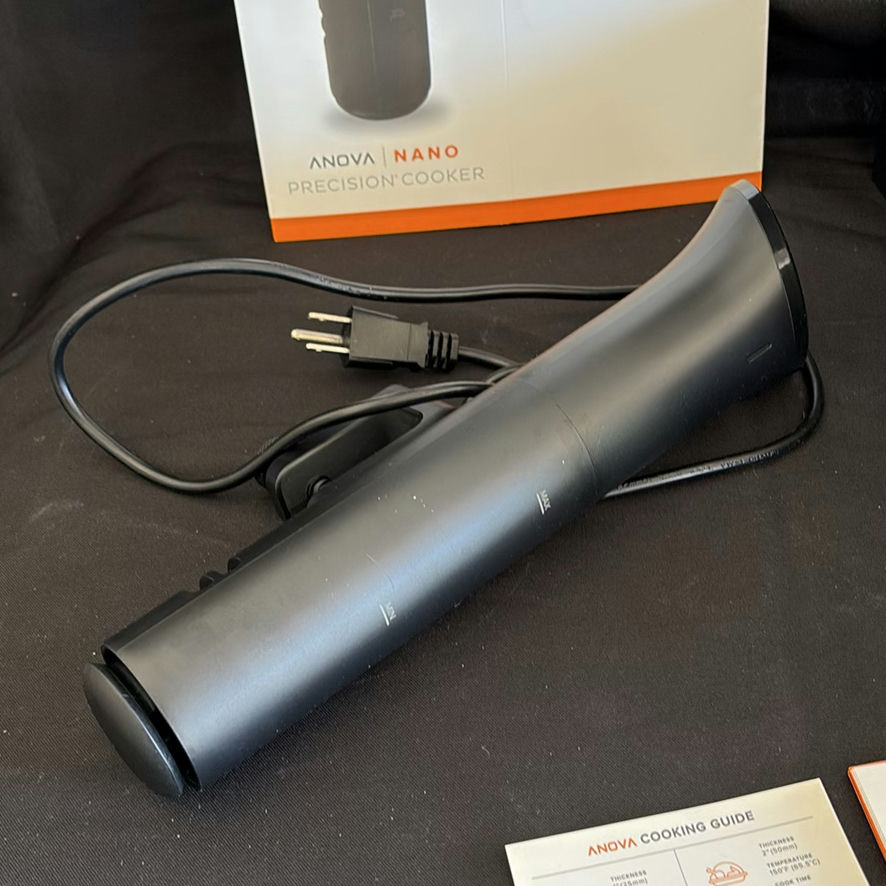 Anova Nano Precision Cooker Sous Vide Immersion Circulator - image 2 of 7