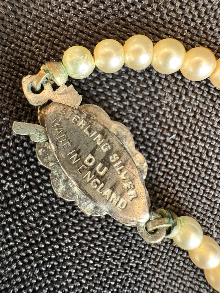 Vintage Costume Jewelry Lot with Brooches, Earrings, Pearl Necklaces, and Compact Mirror - image 10 of 19