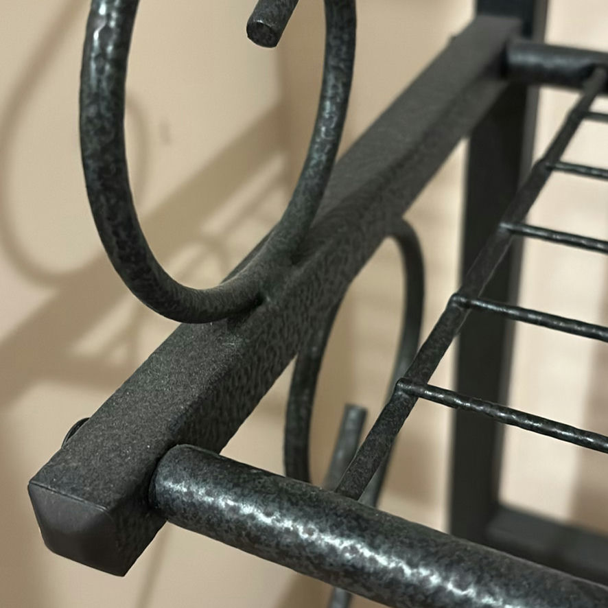 Wicker Leaf Baker's Rack - image 8 of 9