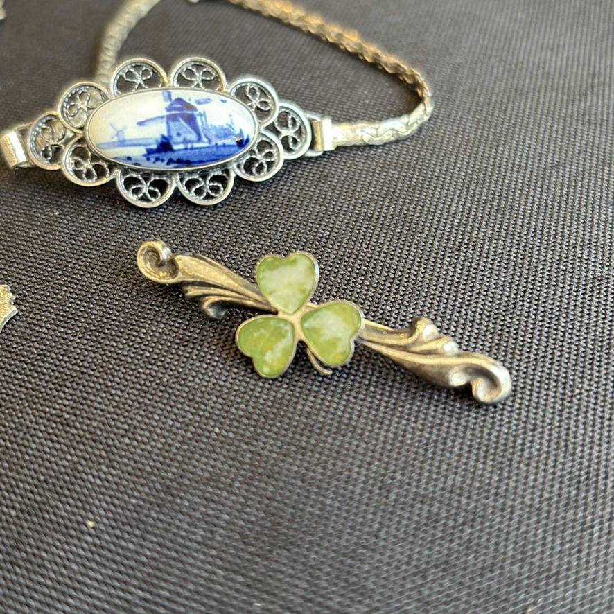 Vintage Sterling and Costume Jewelry Assortment - image 9 of 23