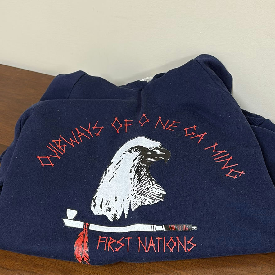Indigenous Beaded & Fur Mitts, Satchel and First Nations Graphic Sweatshirts - image 3 of 20