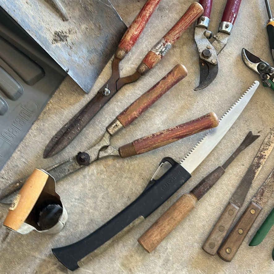 Garden Tools and Hand Pruning Tools Assortment - image 3 of 9