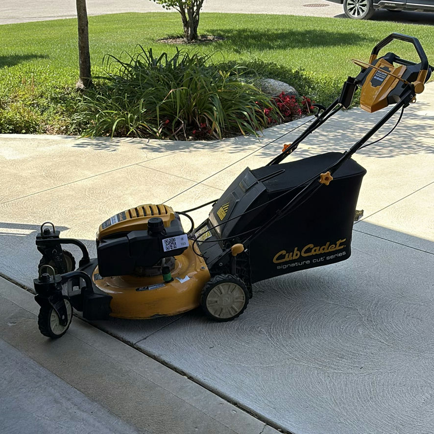 Cub Cadet SC 500 EZ Walk-Behind Lawn Mower - image 1 of 16