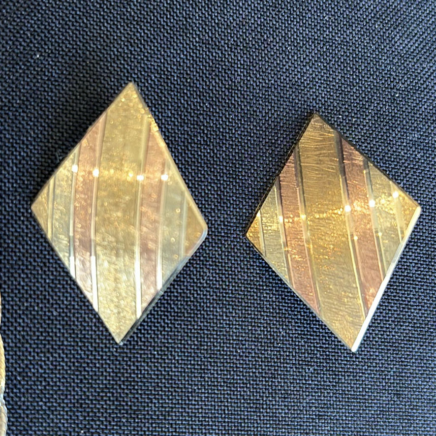 Tri-Coloured 10K Gold Jewelry Set - image 2 of 11