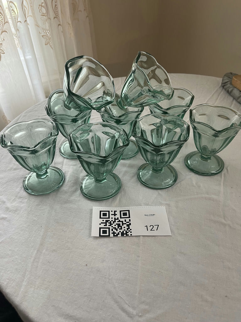 Set of Green Glass Dessert Cups - image 3 of 3