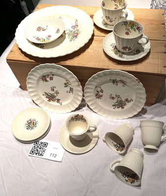 Copeland ‘Wicker Lane’ Set- Floral Pattern Ceramic Dinnerware and Teacup Set - Image 1 of 10