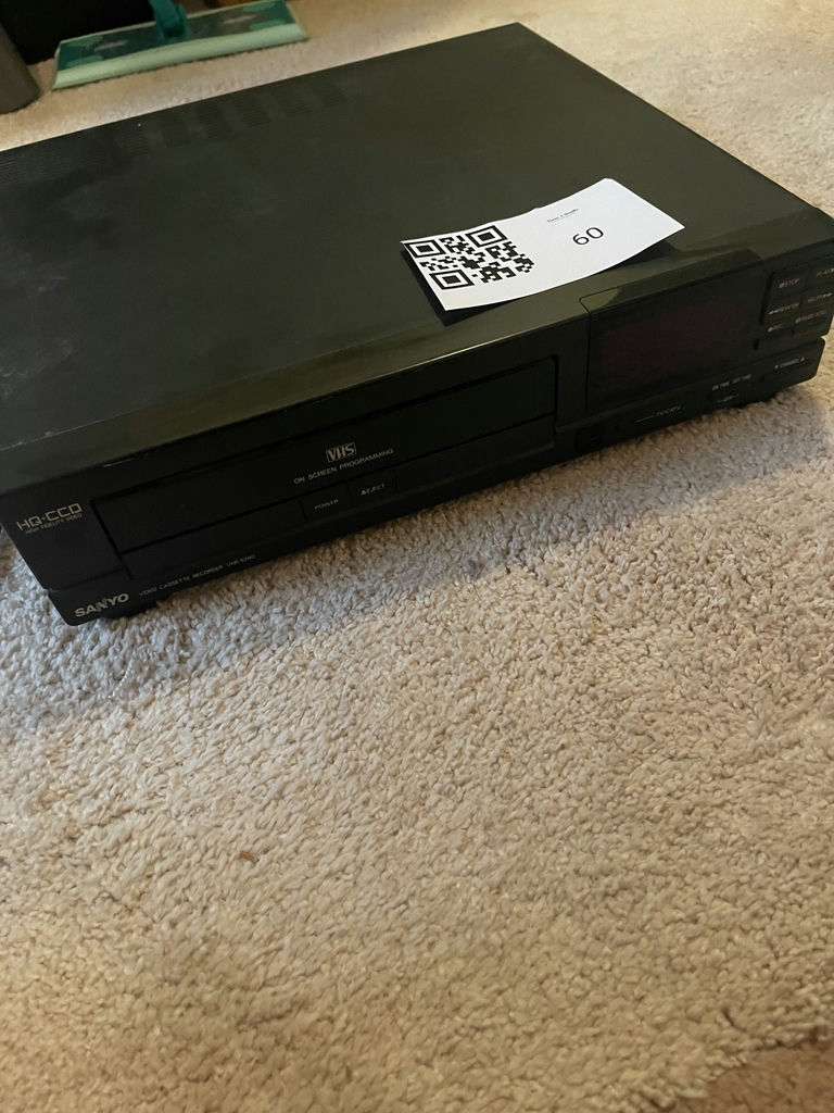 Sanyo VHR 9280 VHS Video Cassette Recorder - image 1 of 5
