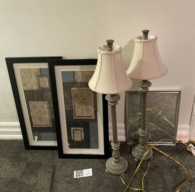 Pair of Table Lamps and Two Framed Floral Wall Art Prints - Image 1 of 7