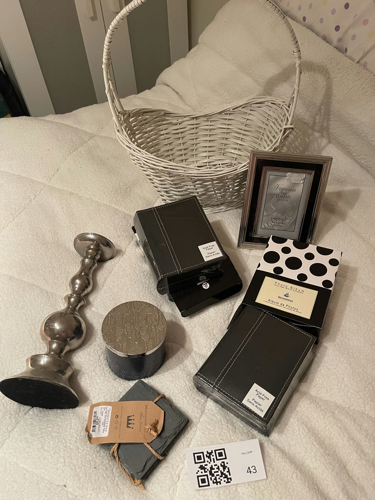 Decor set- Wicker Basket, Photo Albums, Picture Frame, Candle Holder, Candle Jar, and Slate Coasters - image 1 of 7