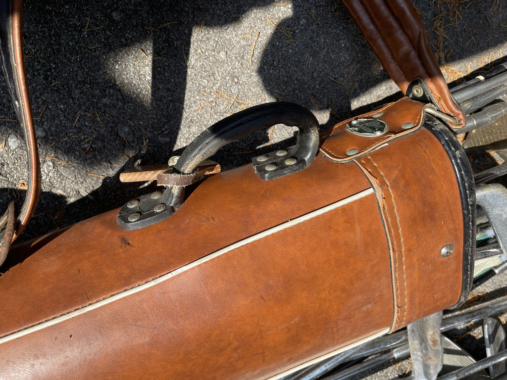 Vintage Assorted Golf Clubs with Two Golf Bags - image 4 of 5