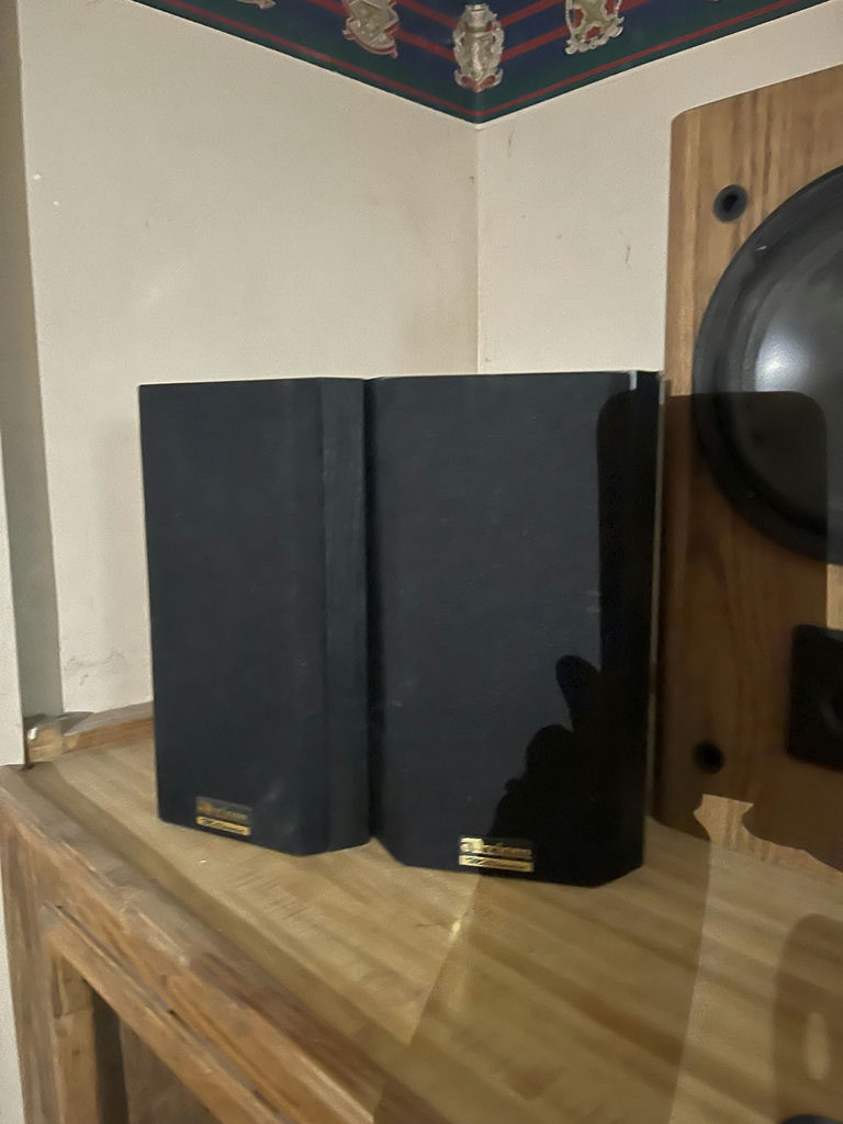 Assorted Stereo Speakers - image 3 of 3