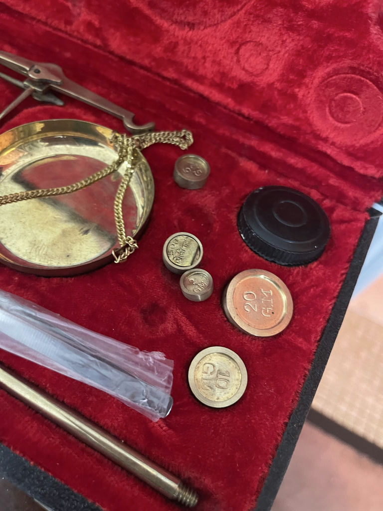 Vintage Brass Balance Scale Set with Weights and Case - image 6 of 10