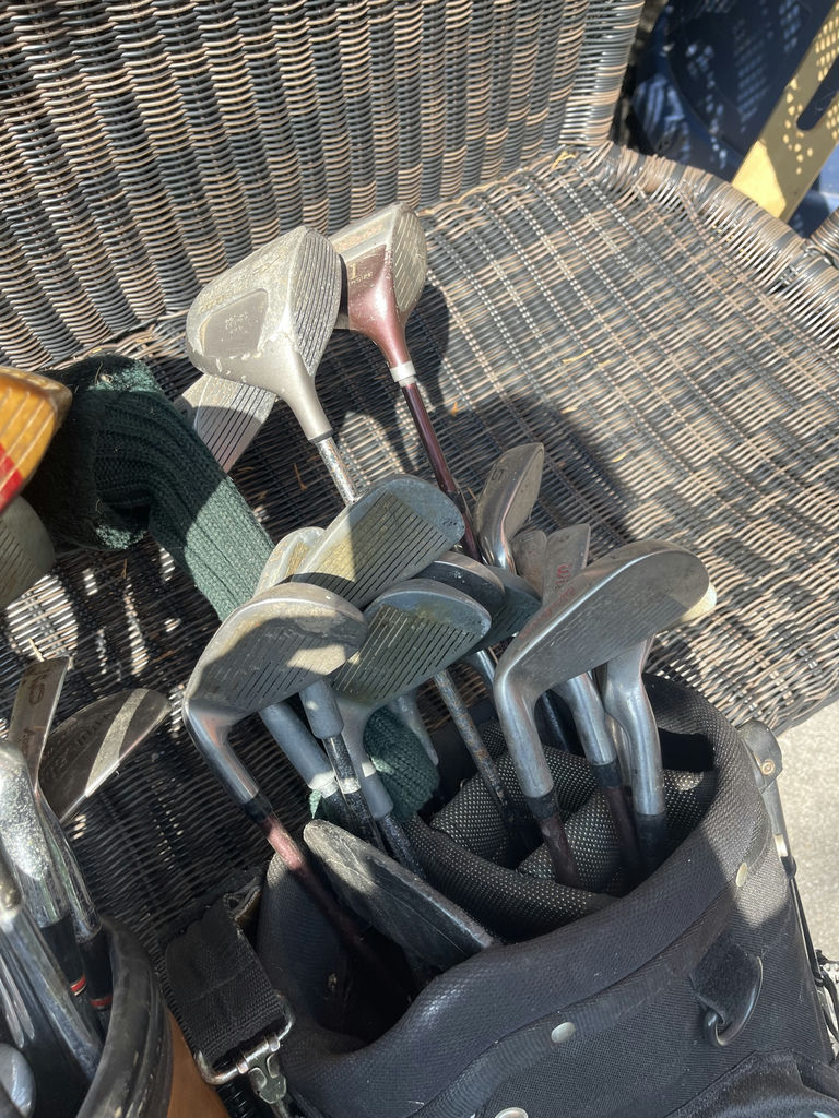 Two Golf Bags with Assorted Golf Clubs - image 4 of 5