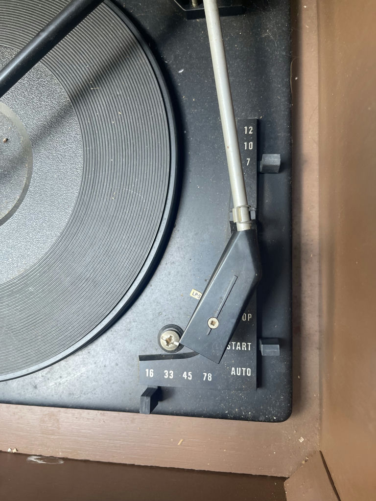 Shelbern Solid State Stereo Console Record Player - image 4 of 12