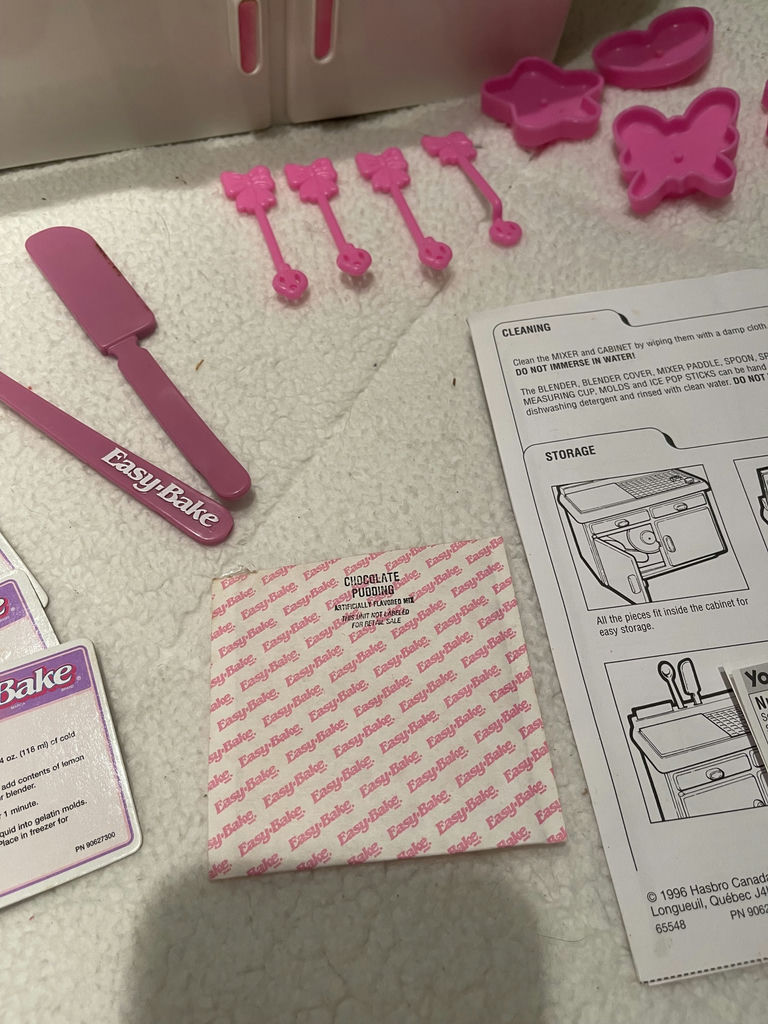 Collectable Easy-Bake Mix 'n Make Center Toy Kitchen Set - image 9 of 11