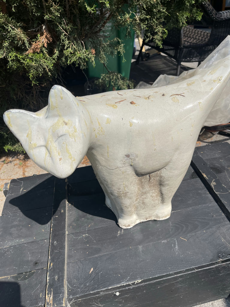 Gardening- Terracotta Planters, Animal Statue, and Electric Yard Tools - image 2 of 8