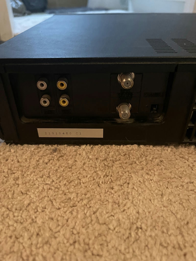 Sanyo VHR 9280 VHS Video Cassette Recorder - image 5 of 5