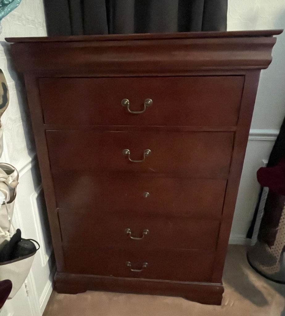 Wooden 5 Drawer Chest Dresser, With hidden top drawer - image 4 of 6