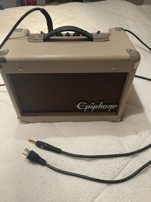 AMPLIFIER- Epiphone Studio Acoustic 15C Guitar Amplifier - Image 1 of 7