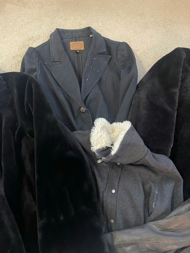Assorted Women's Coats and Jackets - image 5 of 12
