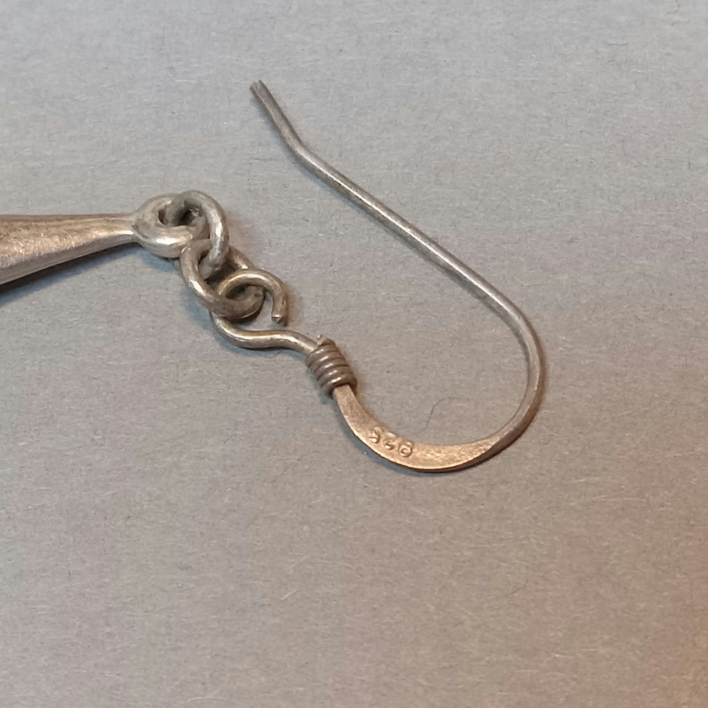 Silver & Amethyst Jewerly - image 12 of 12