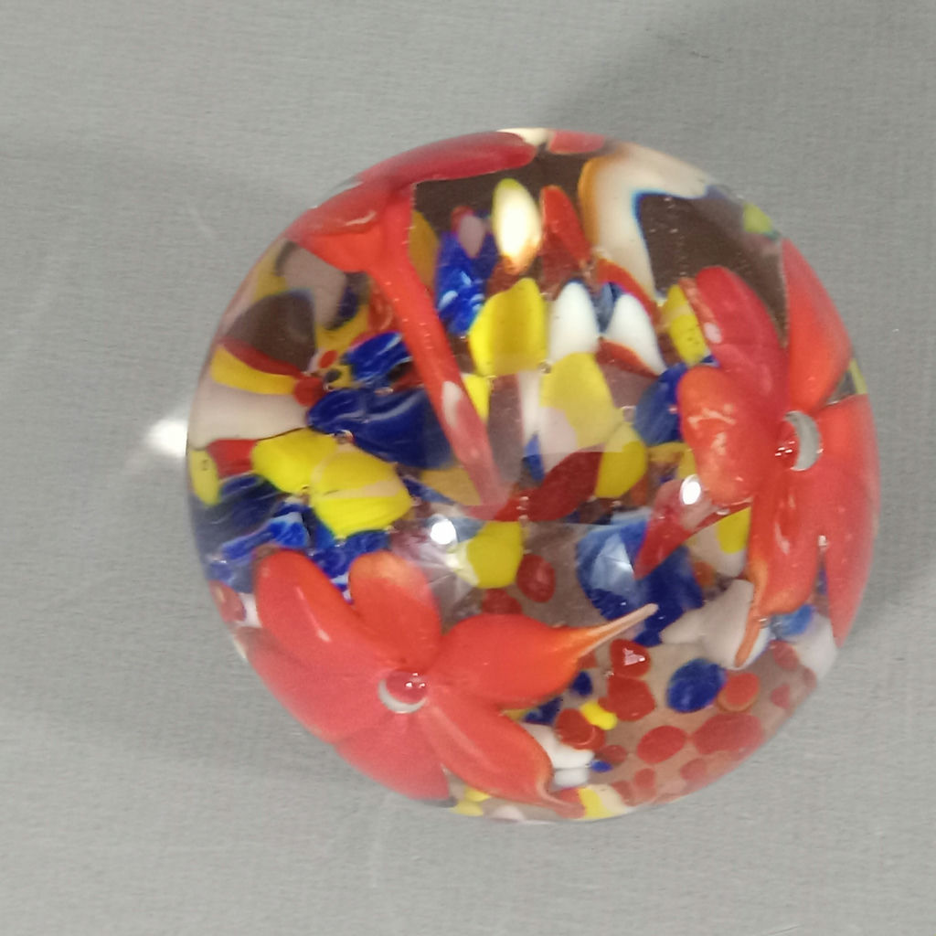 Vintage Paperweights - image 7 of 8