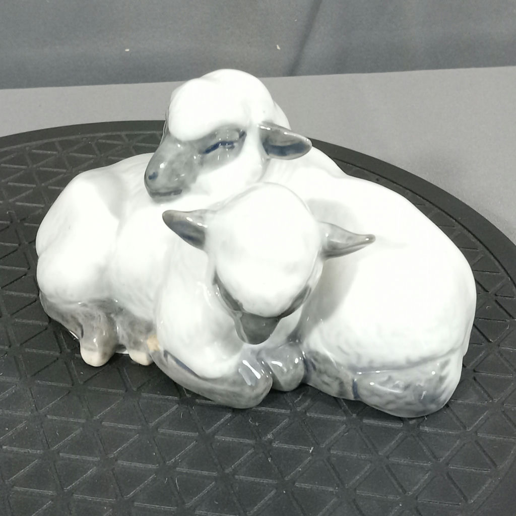 Royal Copenhagen, Bing & Grondahl Figurines - image 2 of 10