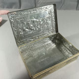 World Famous Paintings & Victoria Biscuit Tin - thumbnail 6 of 16