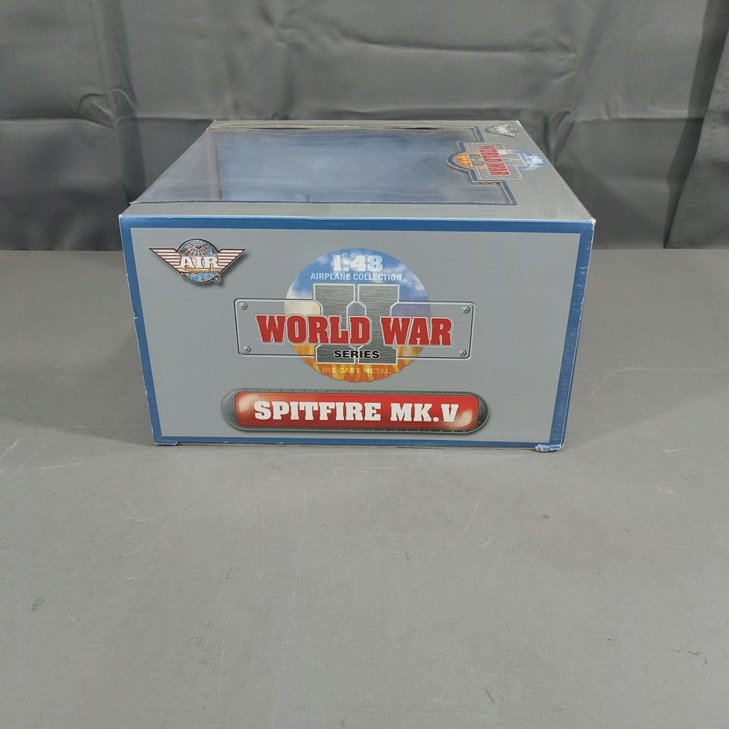 Spitfire MK.V Model - image 4 of 7