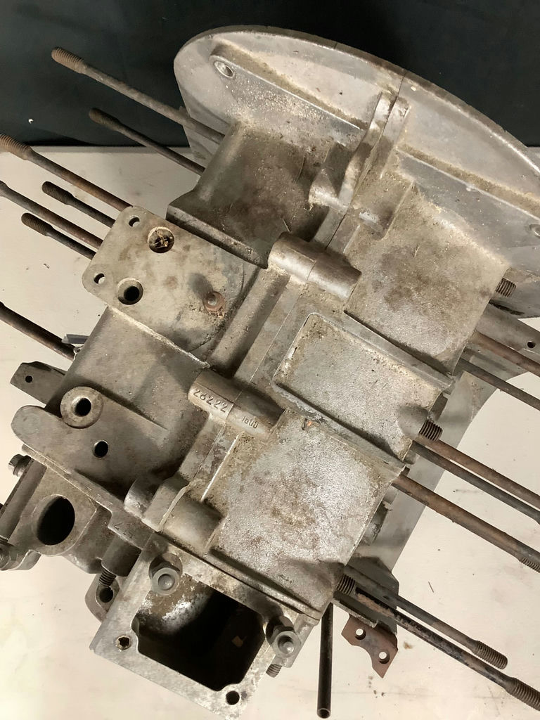 Porsche 356 Engine Block // P*72 686 - image 28 of 31