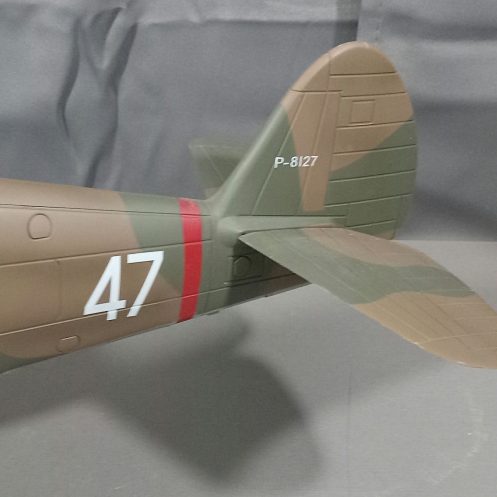 Curtiss P-40B Warhawk 1:18 Model Airplane - image 4 of 10