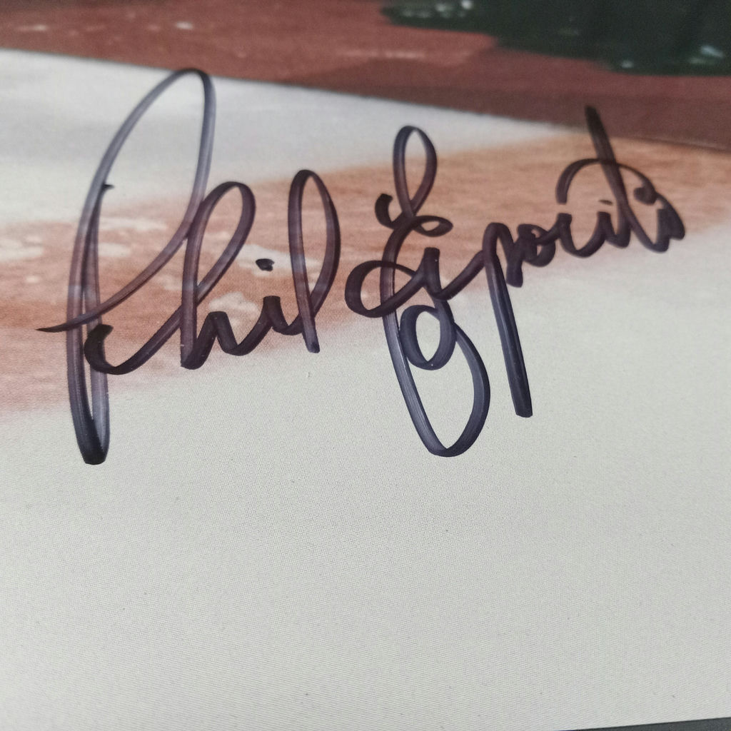 Bruins Collectibles - image 7 of 27