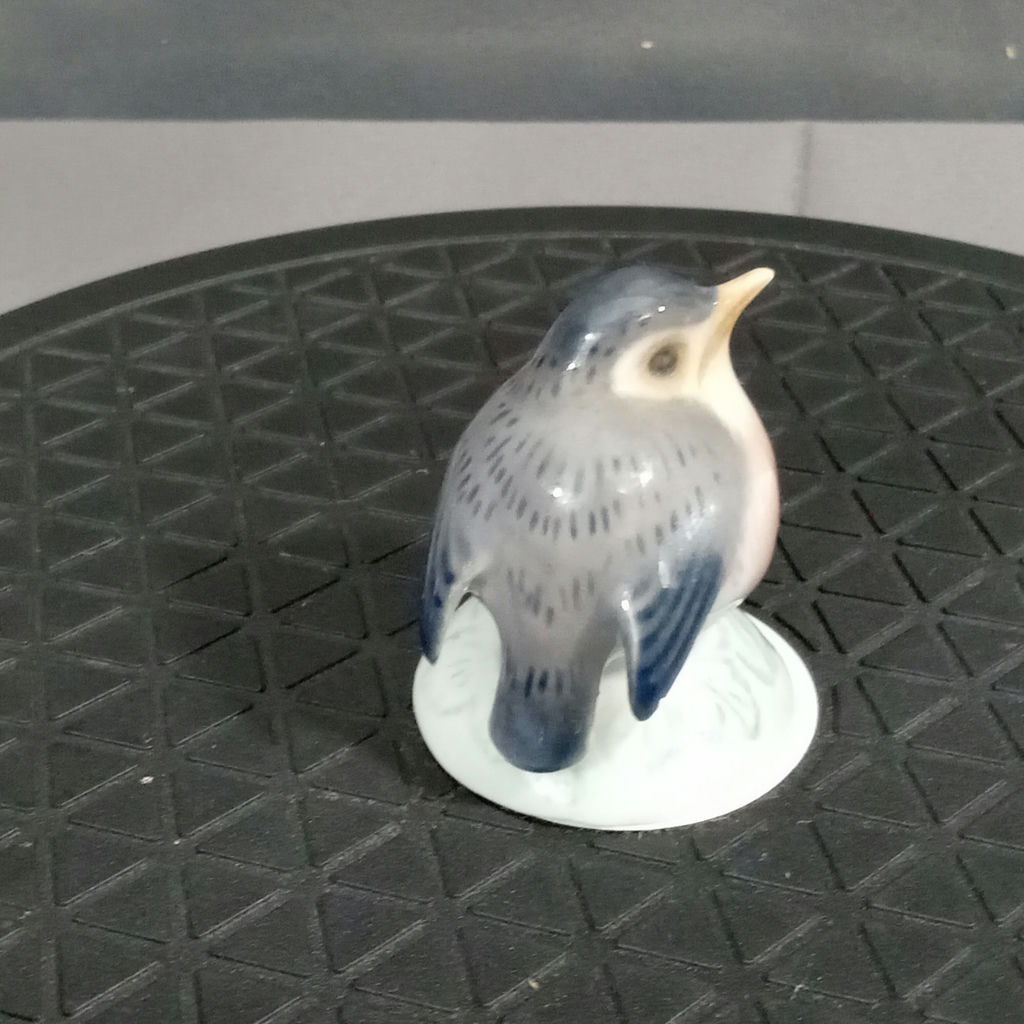 Royal Copenhagen Bird Figurines - image 12 of 13
