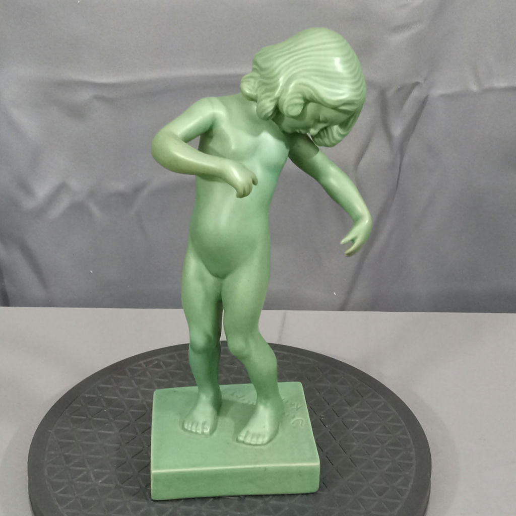 Venus Kalipygos by Kai Nielson Figurine - image 4 of 8