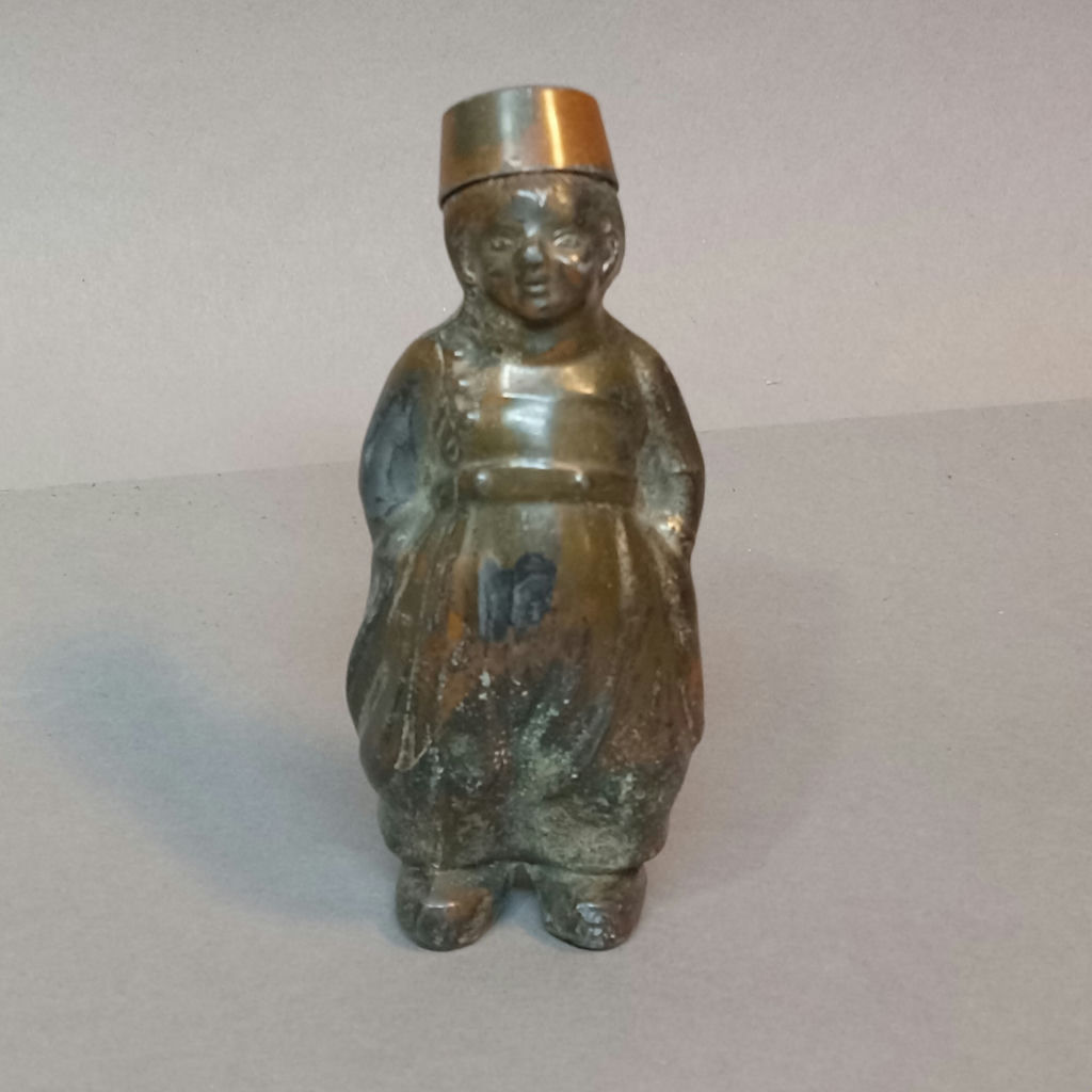 Vintage Metal Desktop Curiosities - image 5 of 17