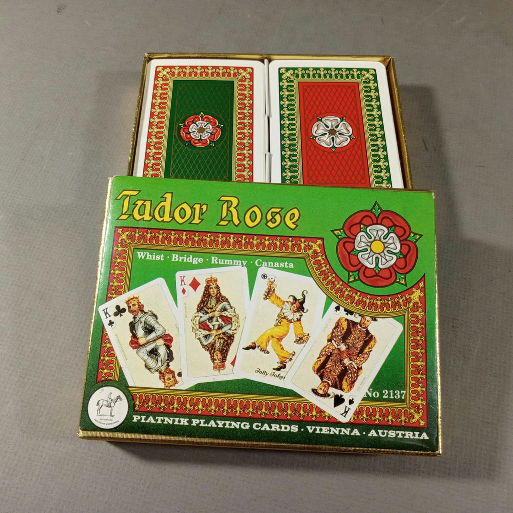 Piatnik & More Vintage Playing Cards - image 4 of 15