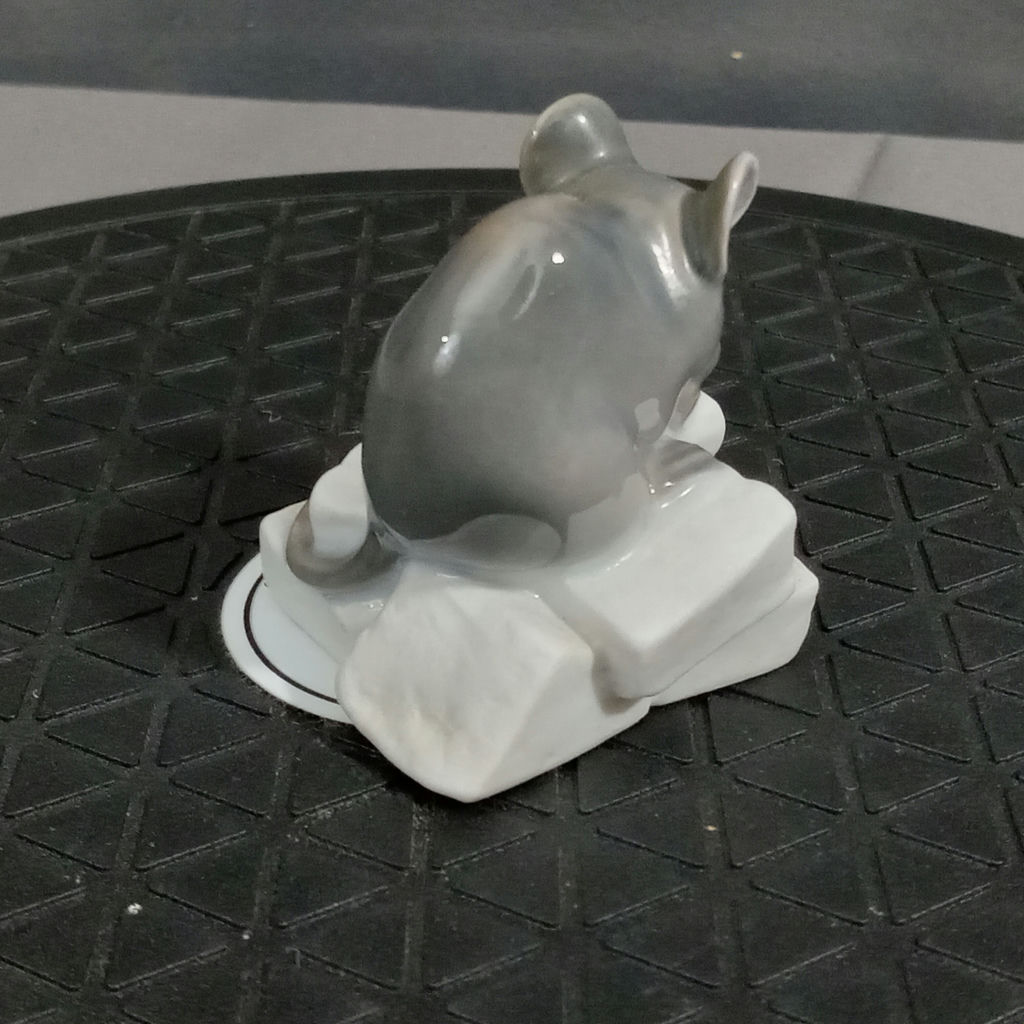Royal Copenhagen Figurines - image 12 of 13