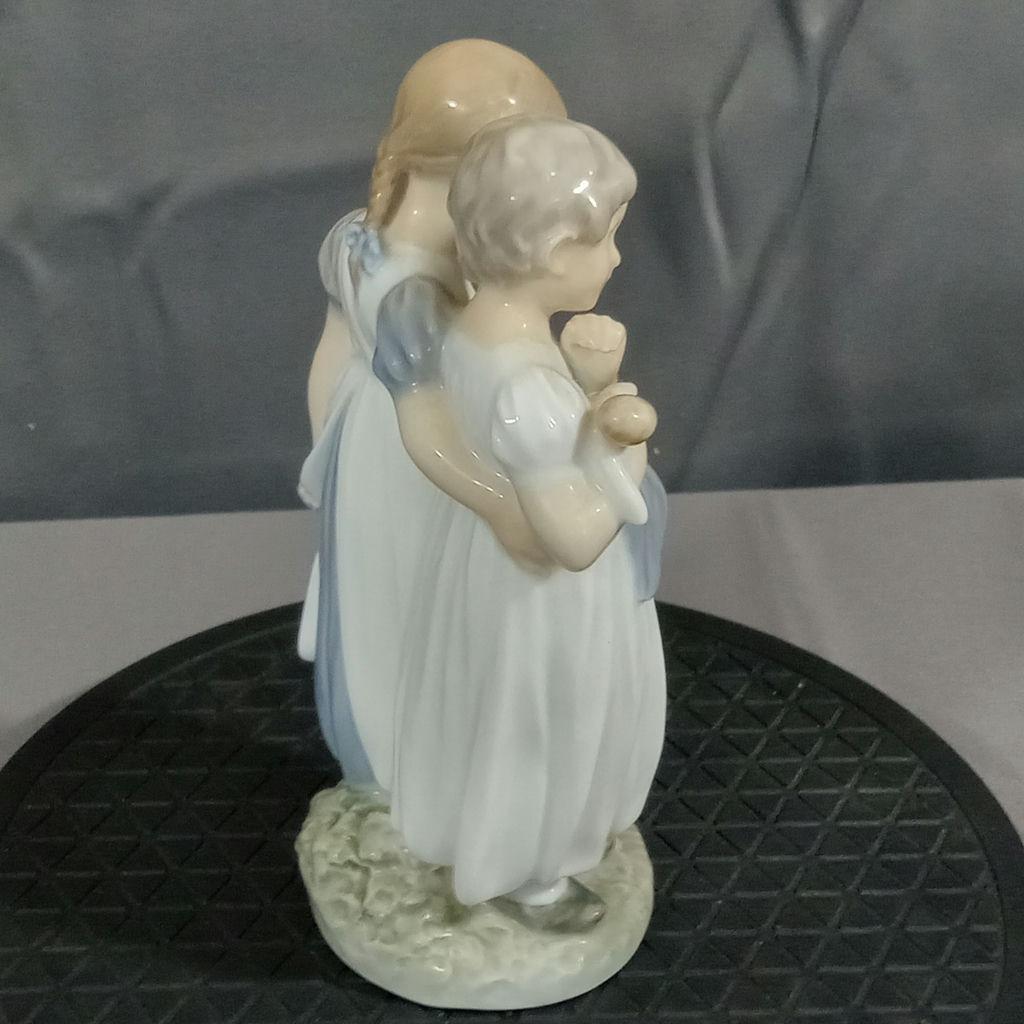 Royal Copenhagen Figurines - image 4 of 14