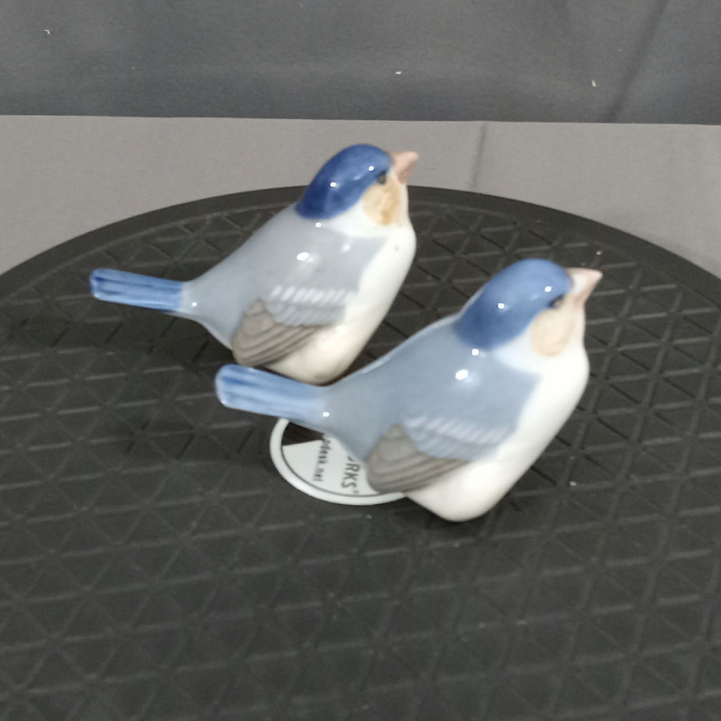Royal Copenhage, Bing & Grondahl Bird Figurines - image 12 of 14