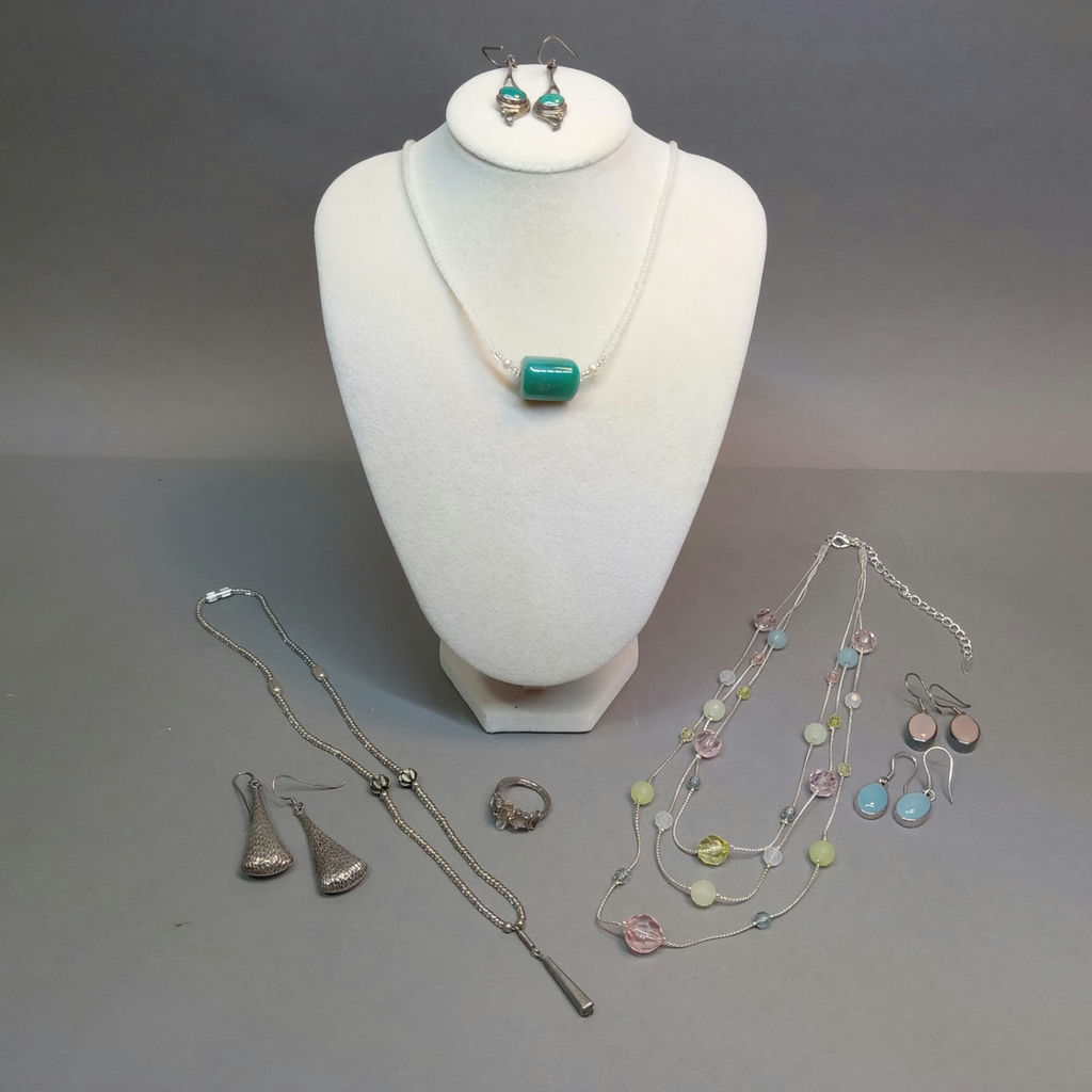 Jewelry - Bringing A Bit of Spring - image 1 of 14