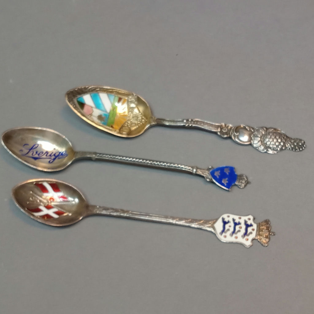 Sterling Souvenir Tea Spoons (63+dwt) - image 5 of 15